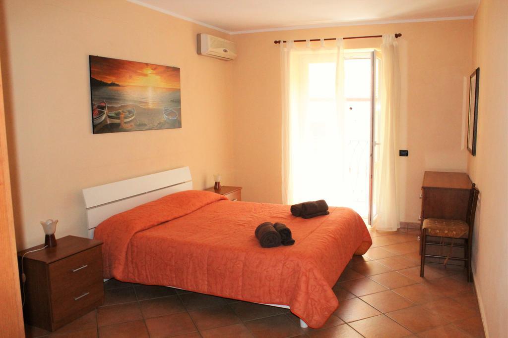 Gaia Holidays Apartments Cefalù Extérieur photo