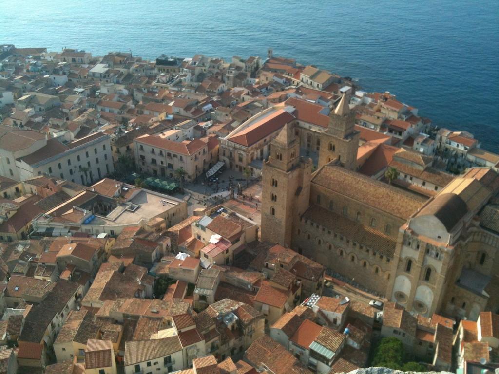Gaia Holidays Apartments Cefalù Chambre photo