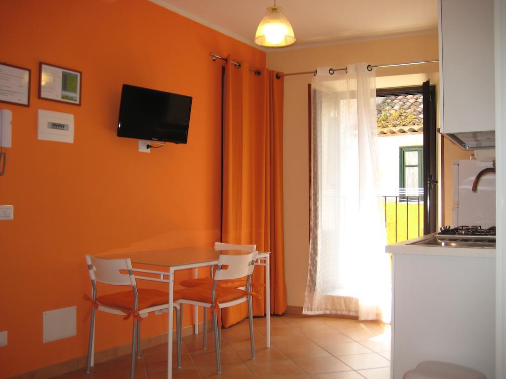 Gaia Holidays Apartments Cefalù Chambre photo
