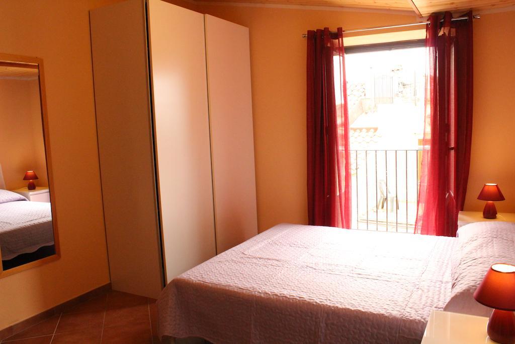 Gaia Holidays Apartments Cefalù Chambre photo