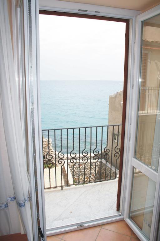 Gaia Holidays Apartments Cefalù Chambre photo
